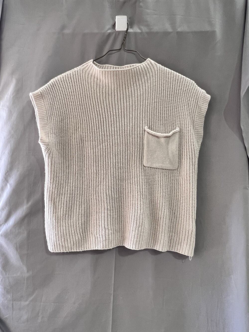 Zenana Outfitters ribbed sleeveless pocket top Size Small TG2149 Ribbed INDIE